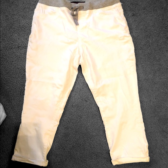 No Boundaries Pull On Capris XL